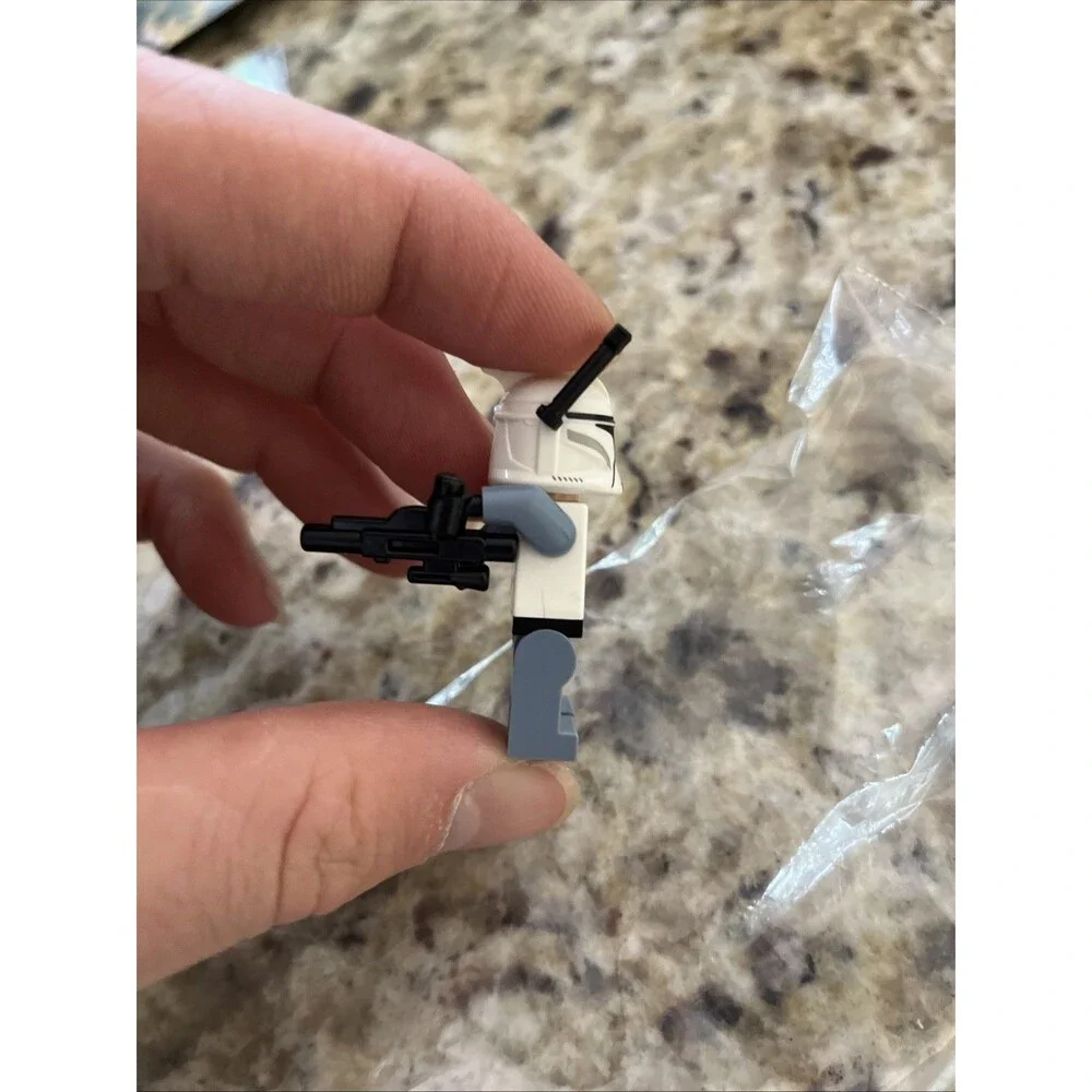 1X Lego Minifigure Star Wars Clone Trooper Commander WOLFFE Wolfpack 7964 SW0330